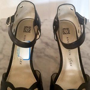 Ann Klein Leather sandal 8.5 M
